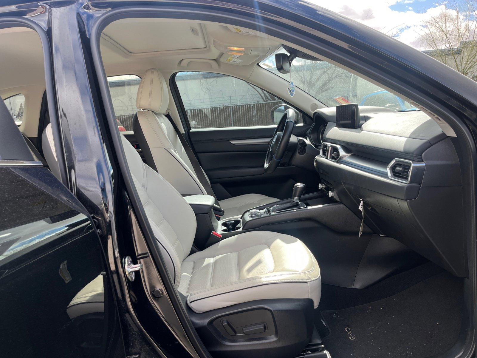 Used 2024 MAZDA CX-5 AWD 2.5 S w/ Preferred Package image 19