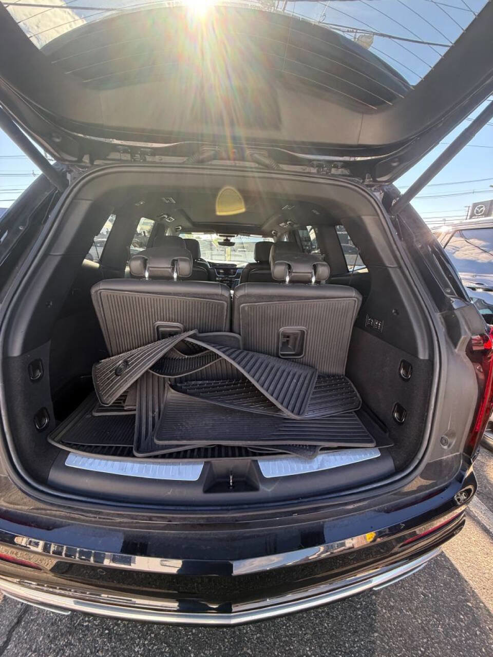 Used 2022 Cadillac XT6 Premium Luxury w/ Technology Package image 22