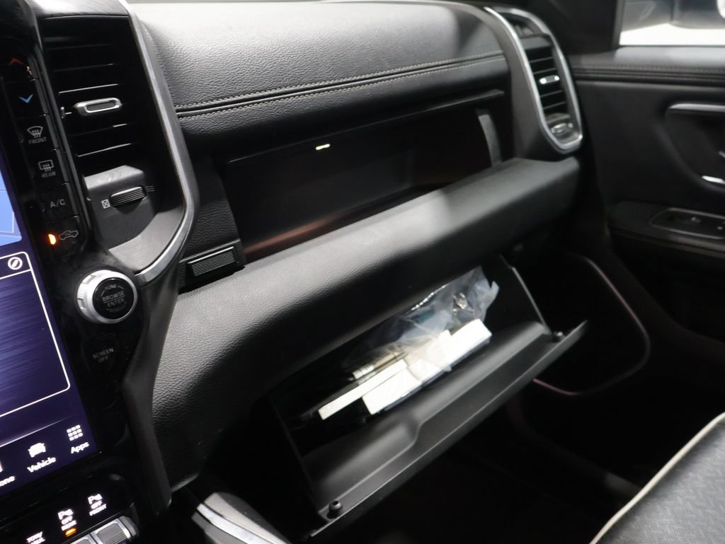 Used 2023 RAM 1500 Laramie AWD/4WD image 31