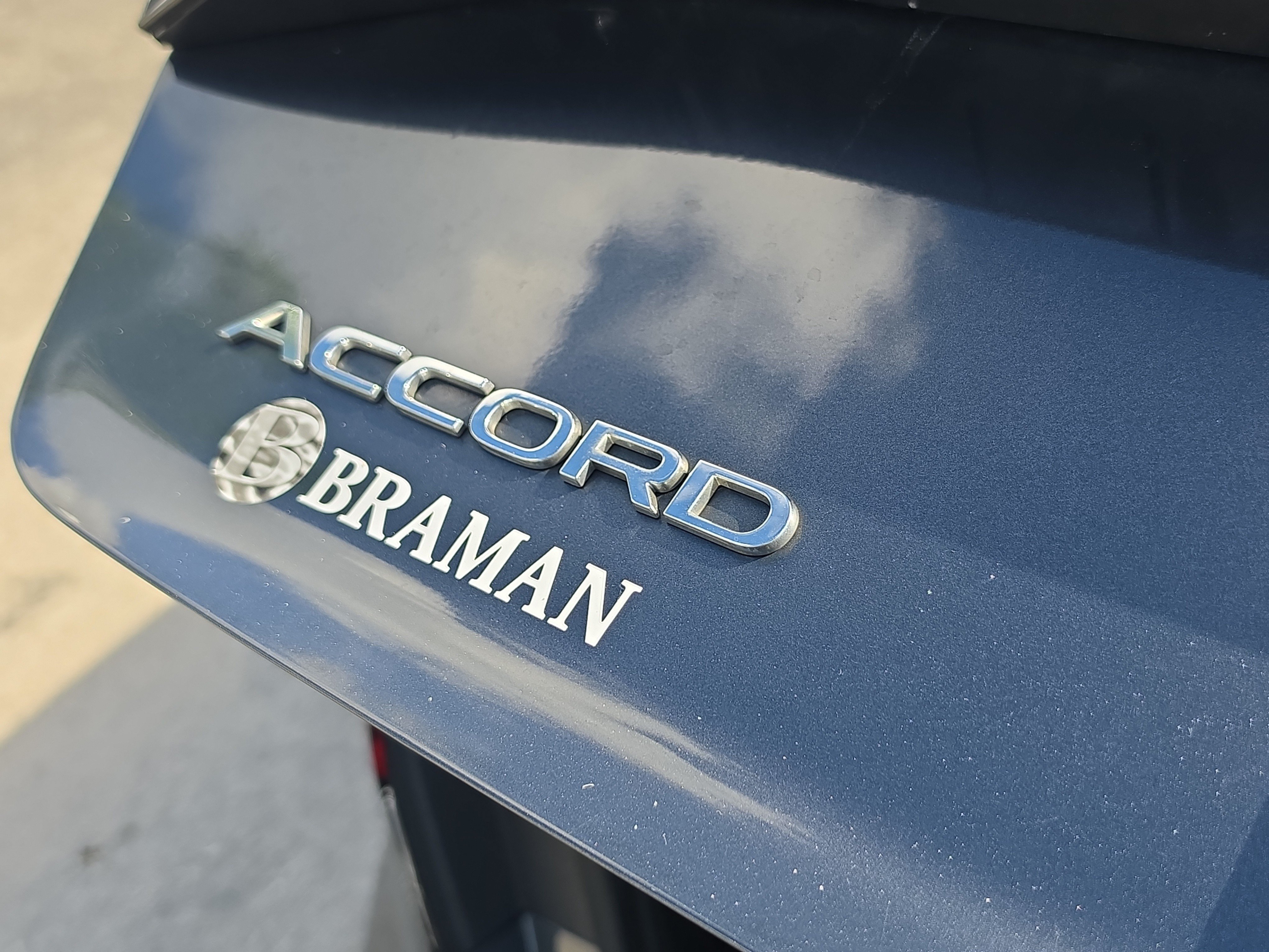Certified 2024 Honda Accord EX image 5