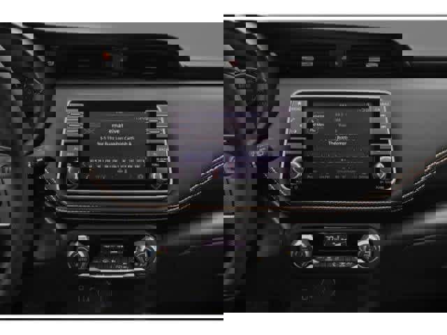 Used 2019 Nissan Kicks SR w/ Exterior Package image 12