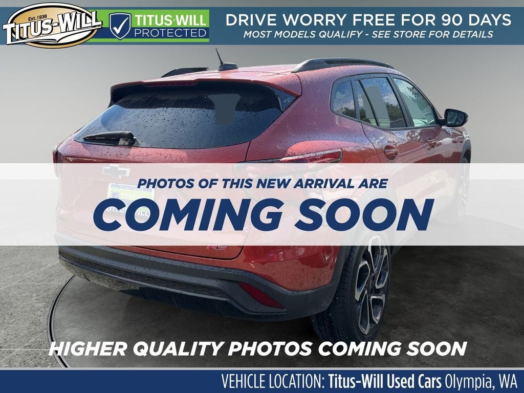 Used 2024 Chevrolet Trax RS w/ Driver Confidence Package FWD image 4