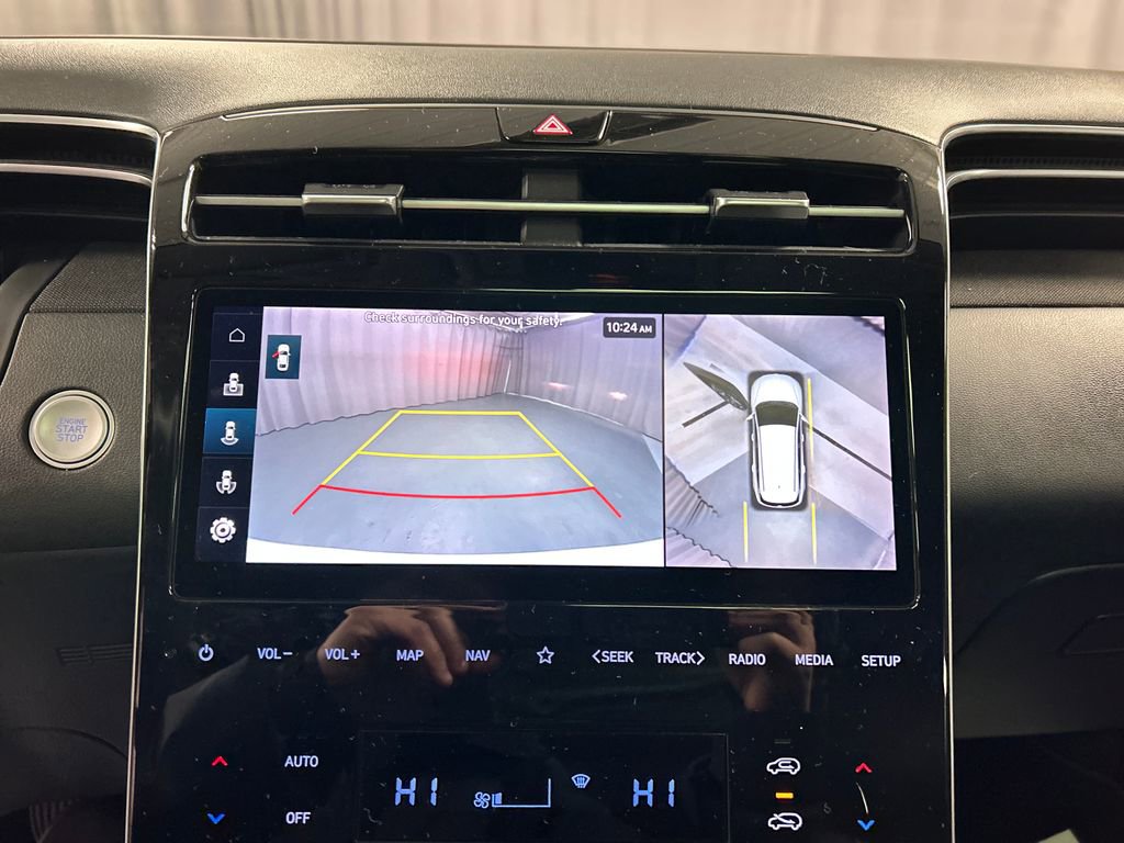 Used 2023 Hyundai Tucson Limited image 16