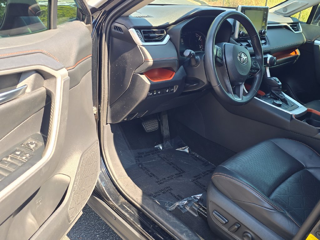 Used 2019 Toyota RAV4 Adventure w/ Advanced Technology Package AWD/4WD image 8