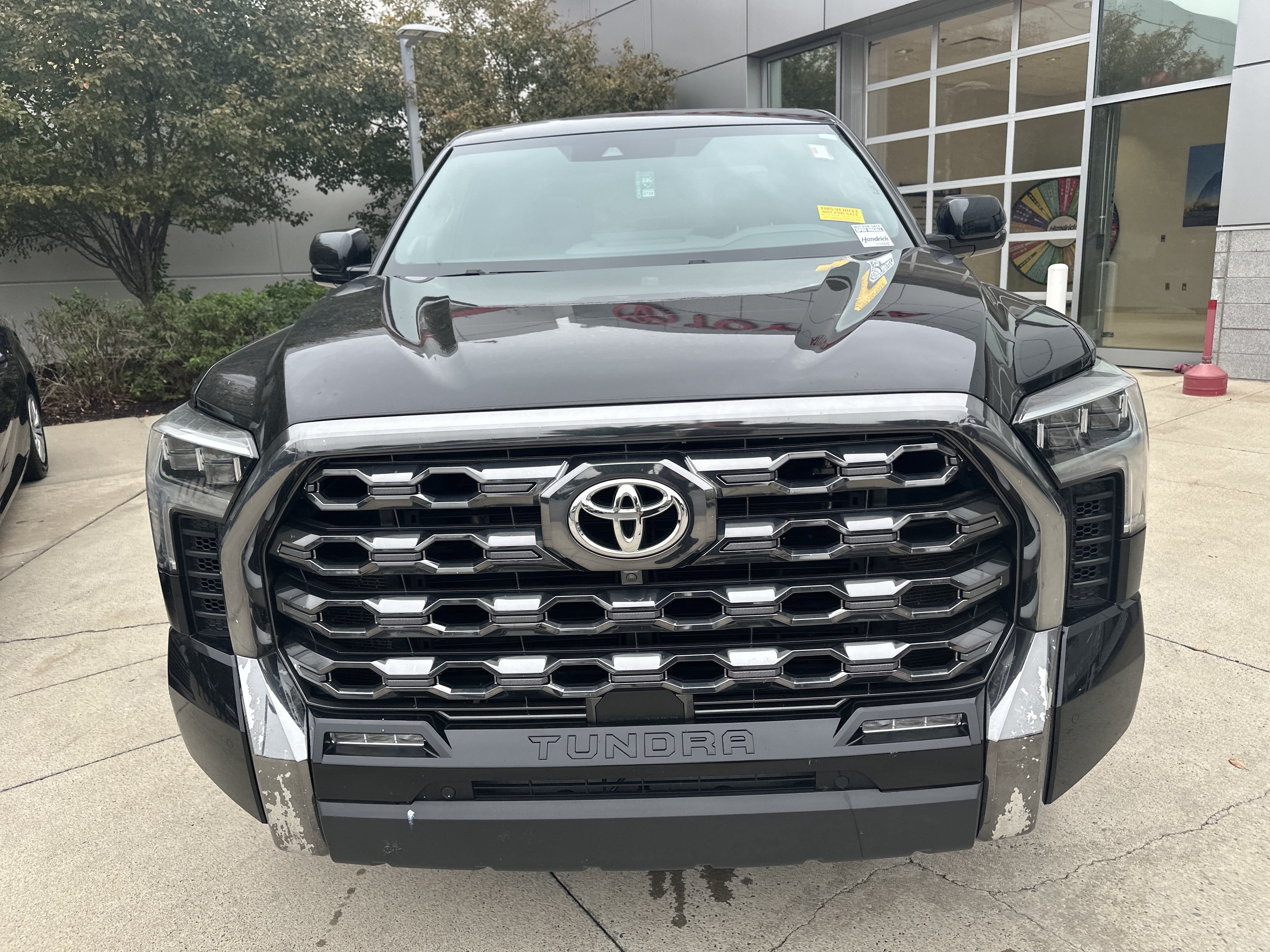 Used 2024 Toyota Tundra Platinum AWD/4WD image 5