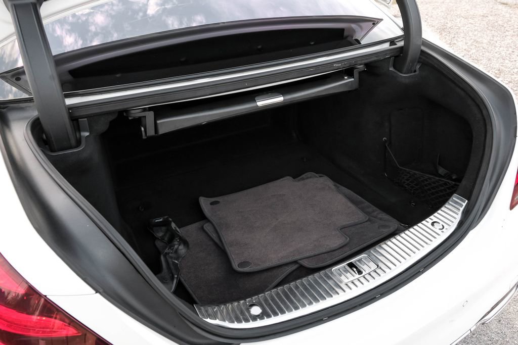 Used 2019 Mercedes-Benz S 560 4MATIC Sedan image 67