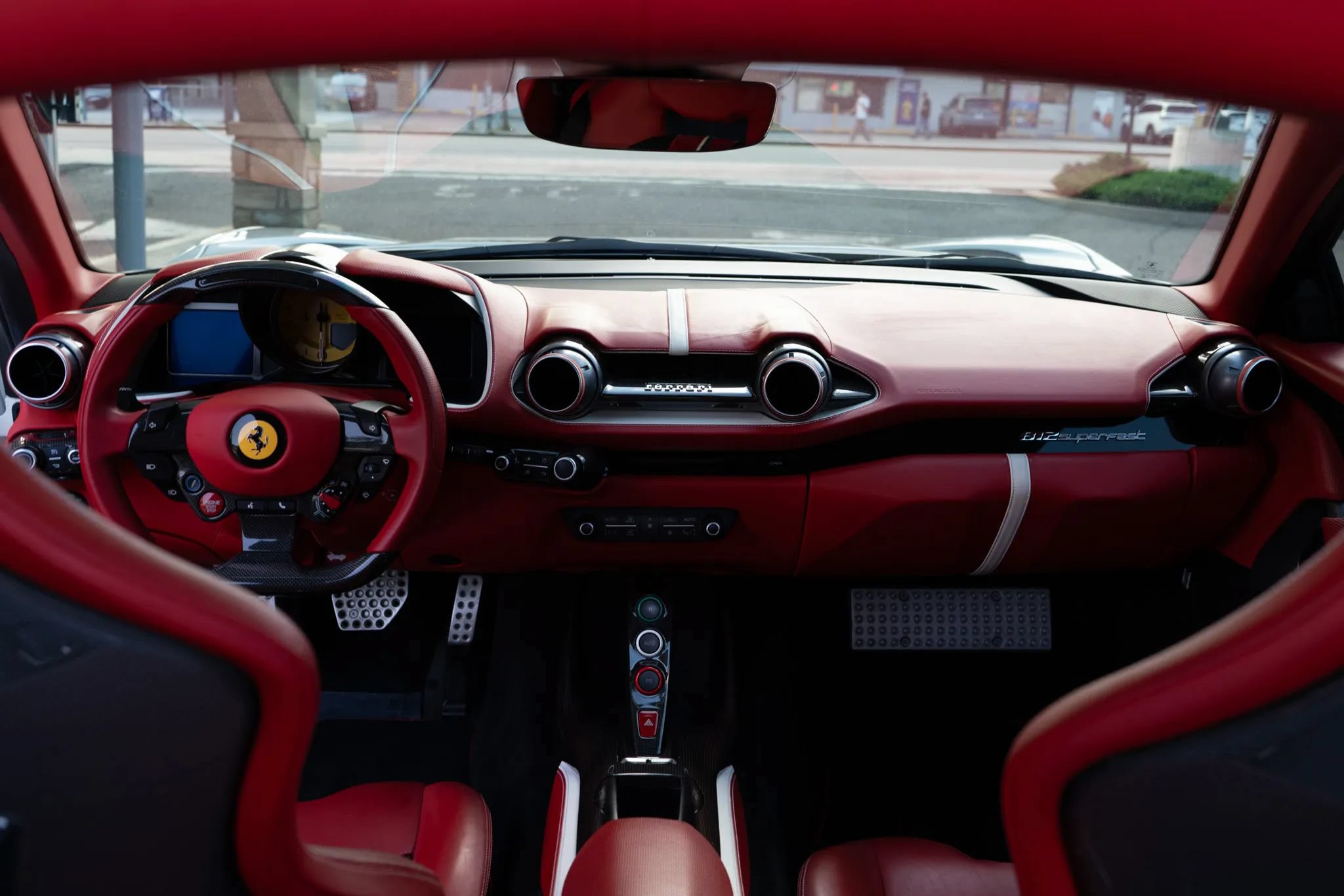 Used 2020 Ferrari 812 Superfast RWD image 62