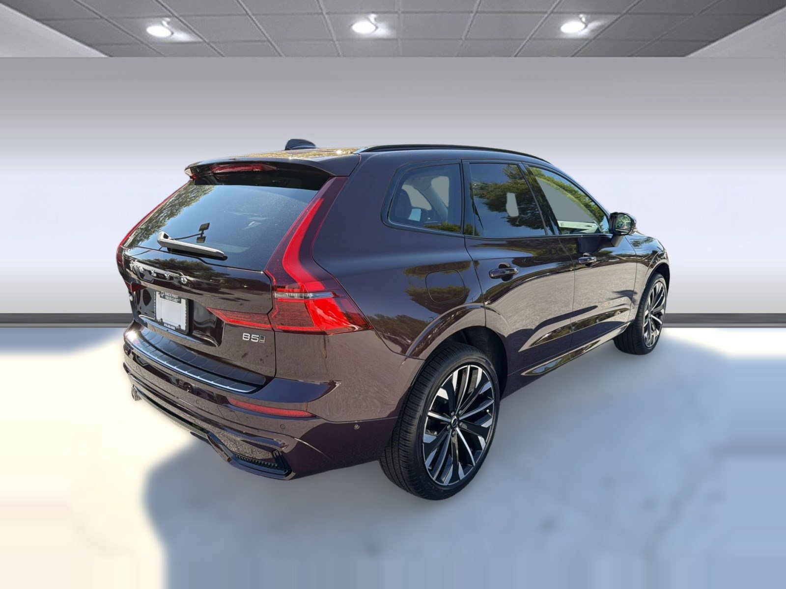 New 2027 Volvo XC60 B5 Ultra AWD/4WD image 9