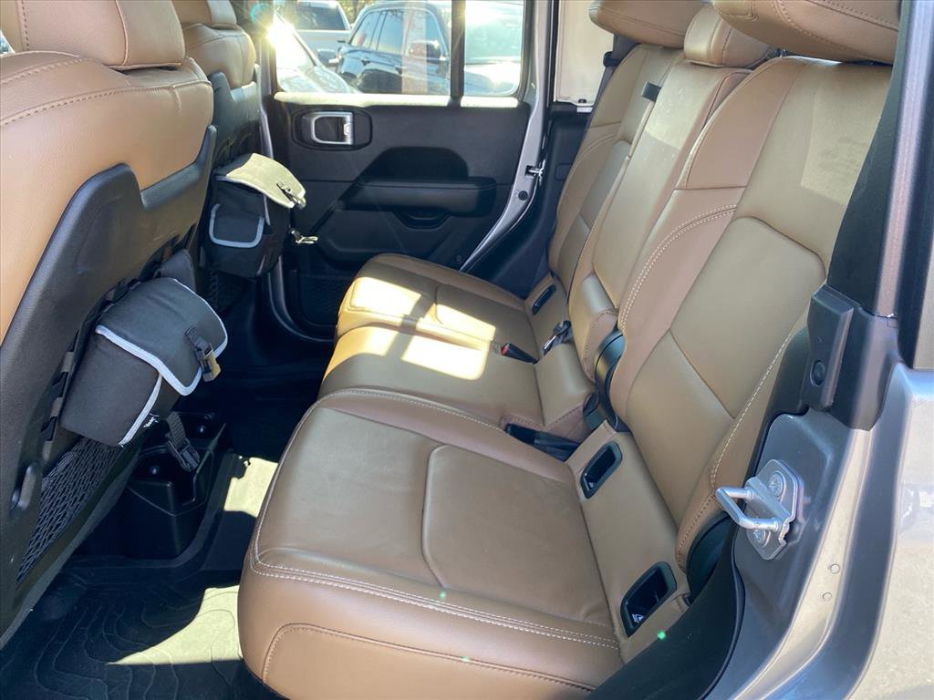 Used 2020 Jeep Gladiator Rubicon AWD/4WD image 23