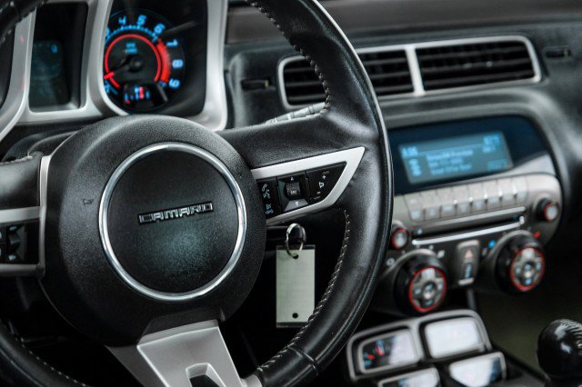 Used 2010 Chevrolet Camaro SS w/ RS Package RWD image 15