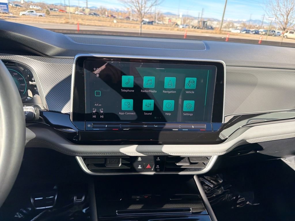 Certified 2025 Volkswagen Atlas Peak Edition SE image 20