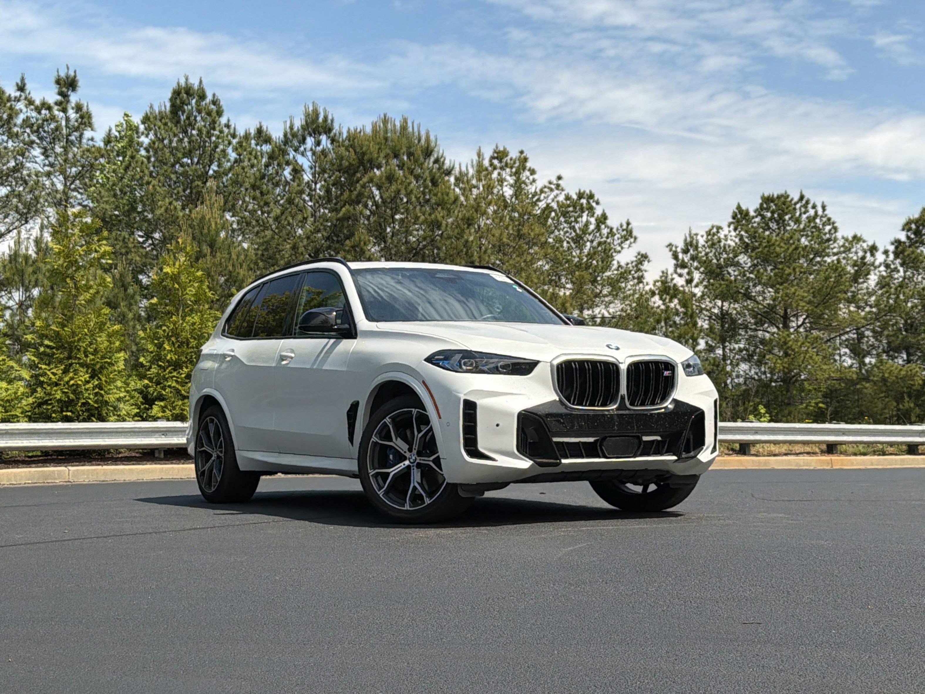 Used 2026 BMW X5 M60i w/ Climate Comfort Package AWD/4WD image 2