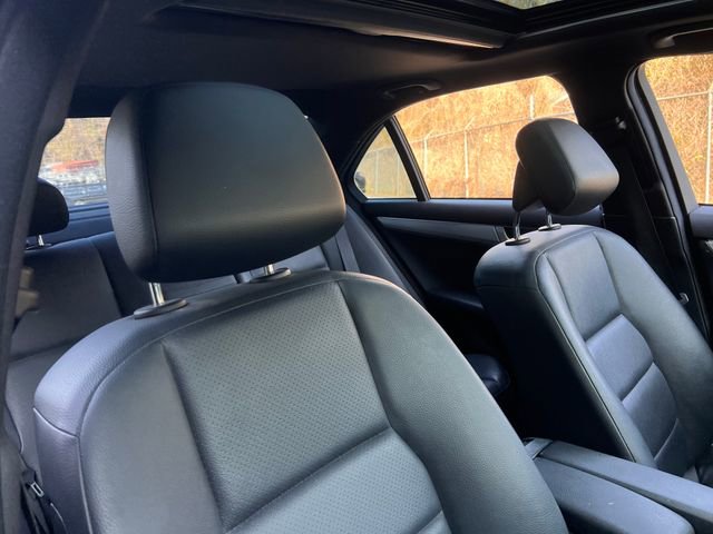 Used 2014 Mercedes-Benz C 250 Sedan image 31