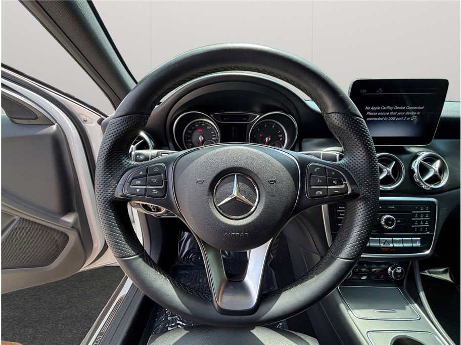 Used 2019 Mercedes-Benz GLA 250 GLA 250 Sport Utility 4D image 22