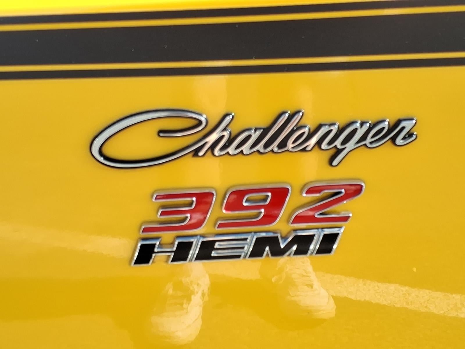 Used 2012 Dodge Challenger SRT8 Yellow Jacket w/ Premium Sound Group RWD image 9