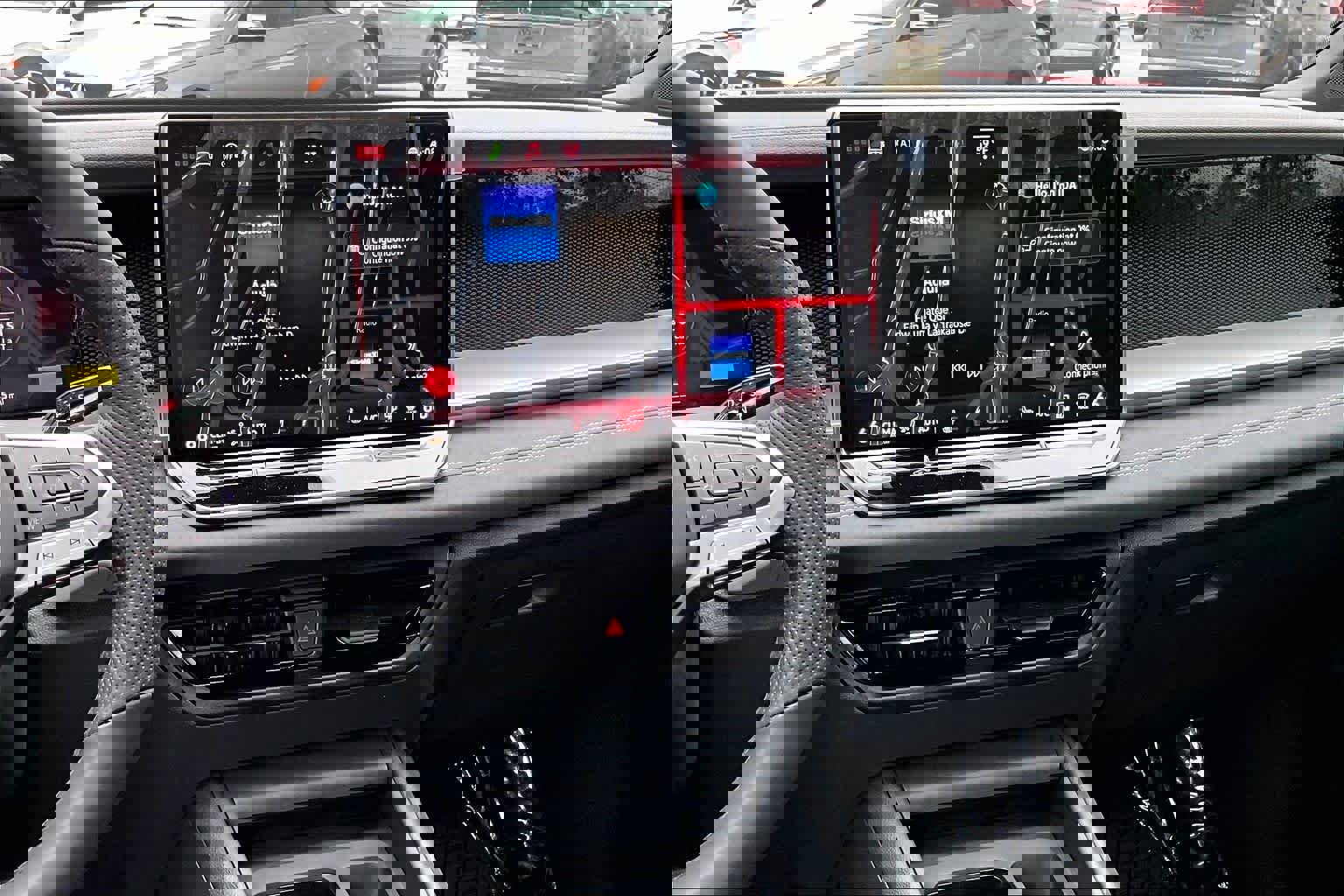 New 2026 Volkswagen Tiguan SE R-Line image 6