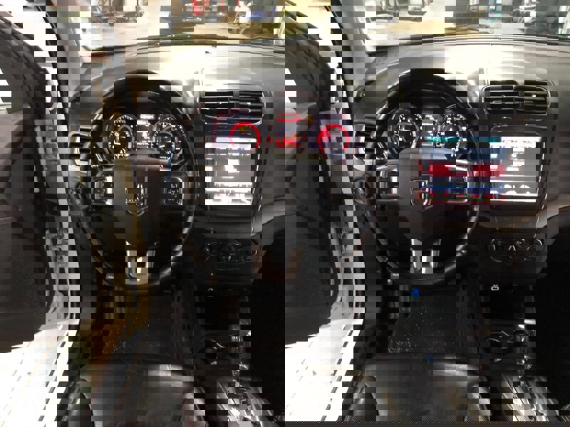 Used 2020 Dodge Journey Crossroad image 9