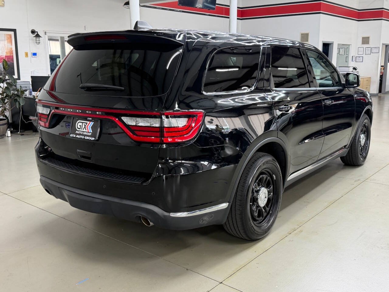 Used 2022 Dodge Durango AWD w/ Skid Plate Group image 2
