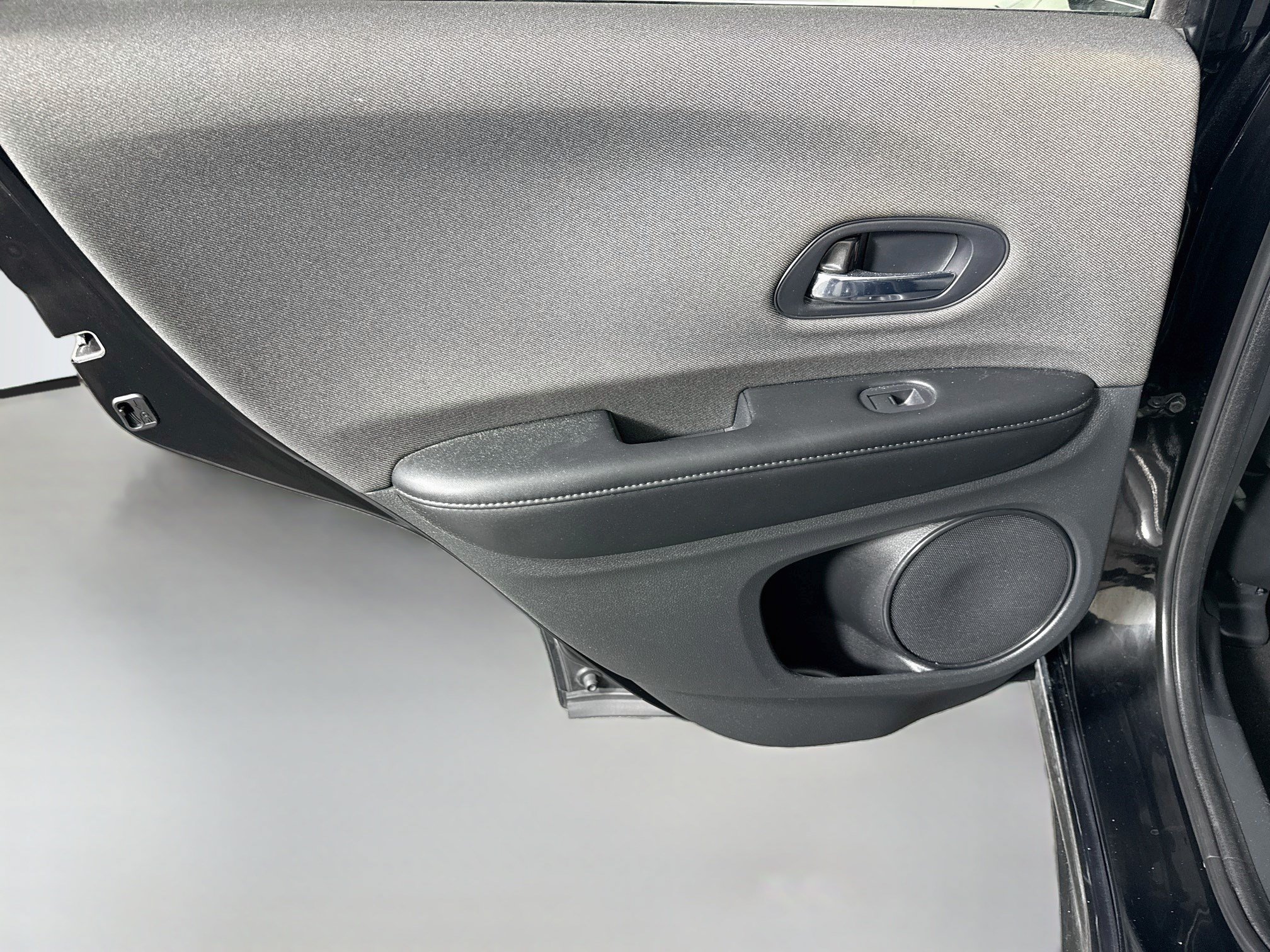 Used 2022 Honda HR-V Sport image 25
