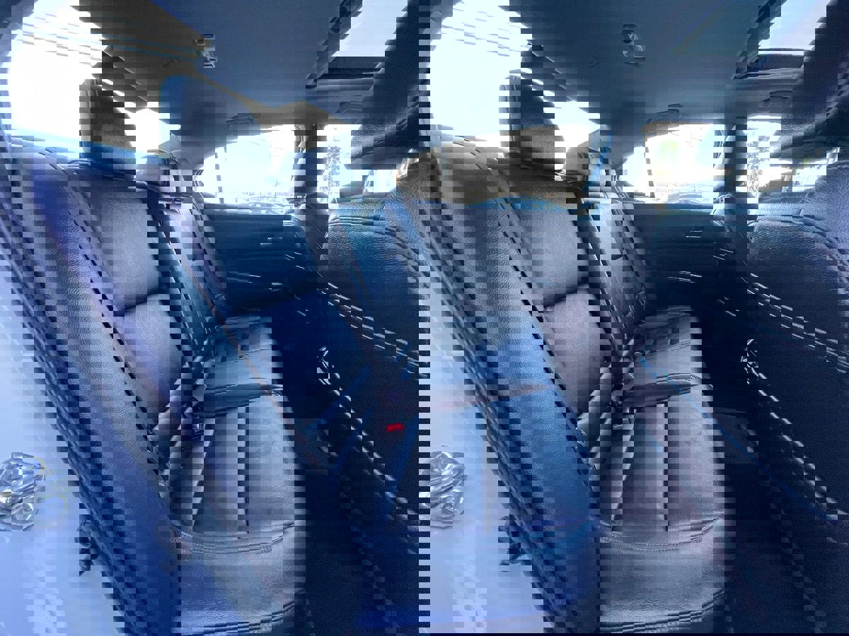 Used 2017 Acura TLX V6 image 14