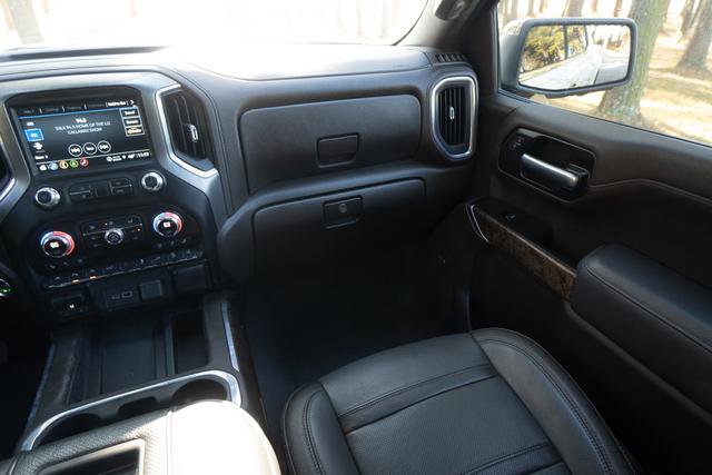 Used 2021 GMC Sierra 1500 Denali w/ Denali Ultimate Package image 17