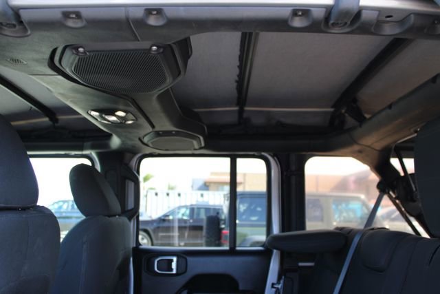 Used 2021 Jeep Wrangler Unlimited Sport AWD/4WD image 40