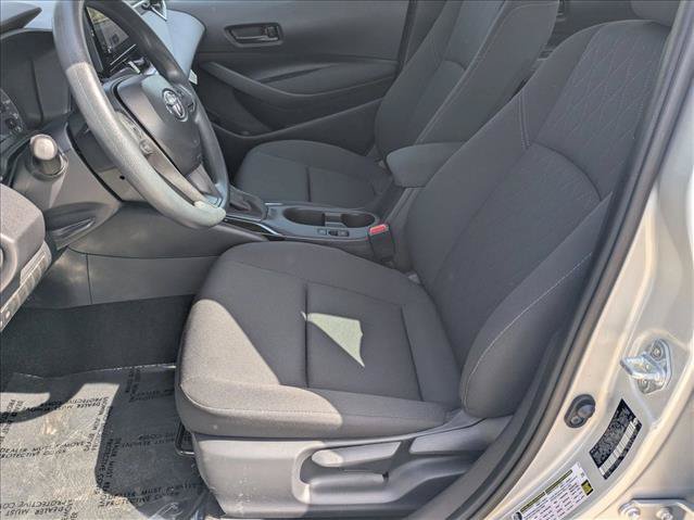 Used 2025 Toyota Corolla LE FWD image 15