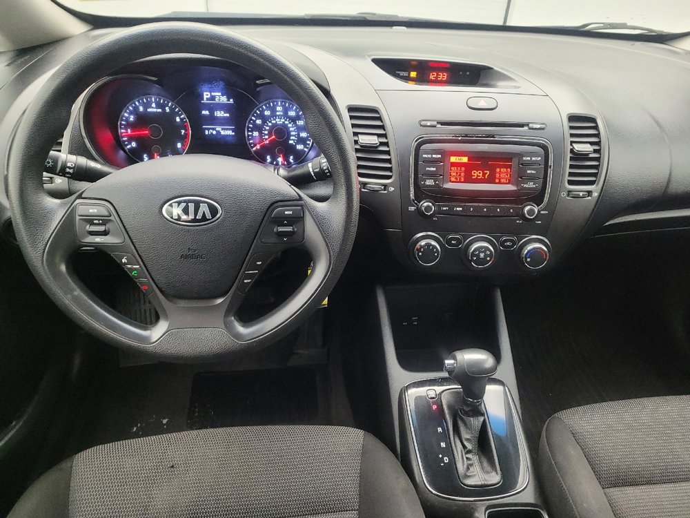 Used 2017 Kia Forte LX image 22