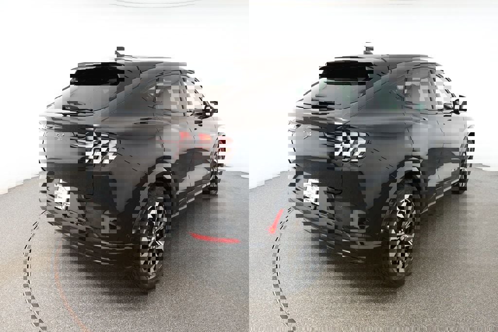 Used 2021 Ford Mustang Mach-E Premium image 4