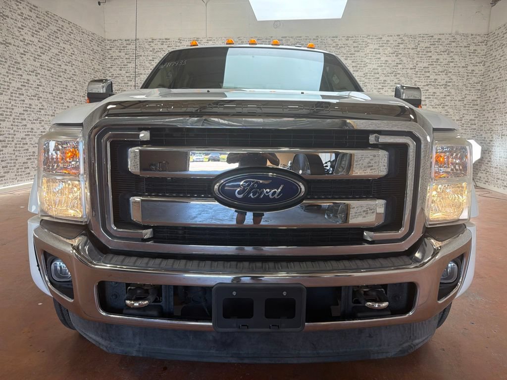 Used 2016 Ford F450 Lariat w/ Lariat Ultimate Package AWD/4WD image 2