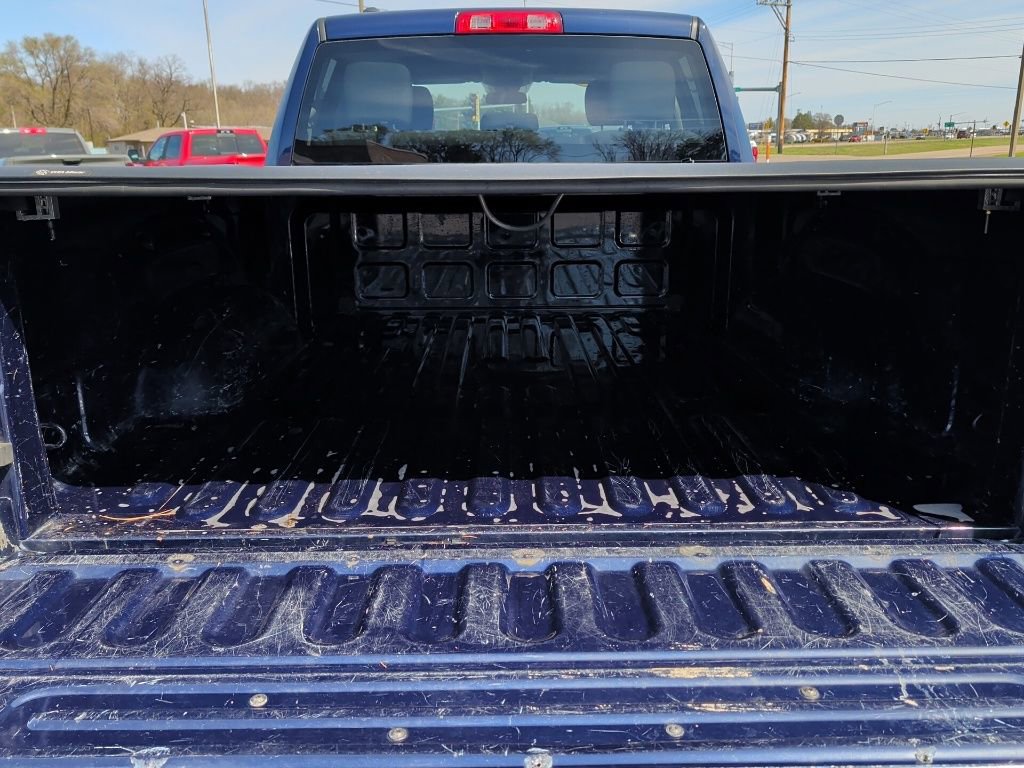 Used 2017 RAM 1500 Express w/ Express Value Package AWD/4WD image 8