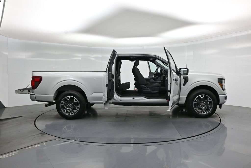 Used 2024 Ford F150 STX RWD image 5