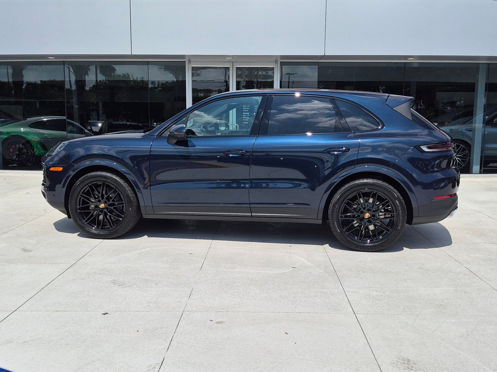 New 2026 Porsche Cayenne AWD/4WD video 2