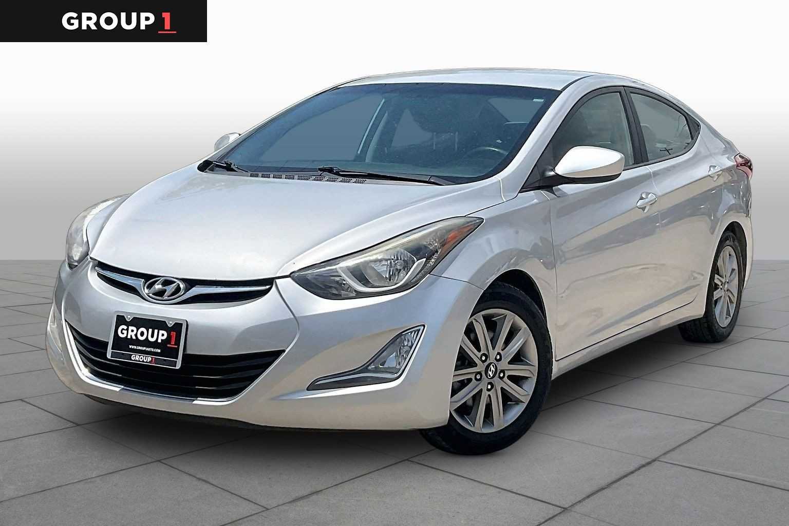 Used 2014 Hyundai Elantra SE w/ Option Group 02 FWD image 1