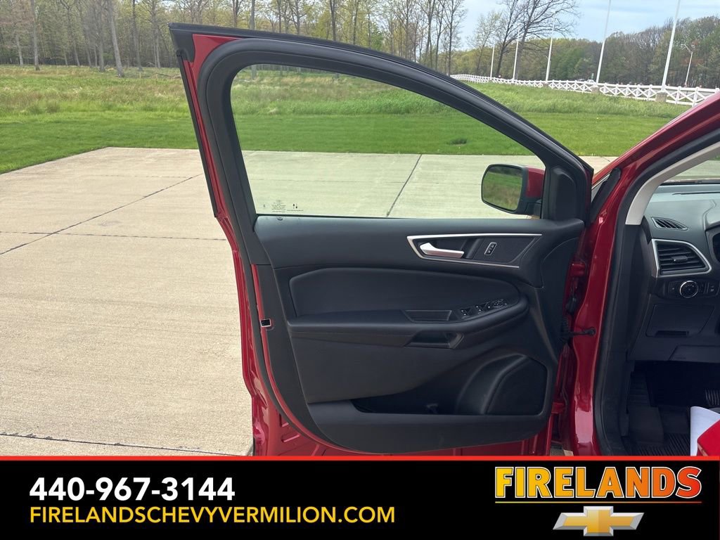 Used 2023 Ford Edge SEL w/ Convenience Package AWD/4WD image 10