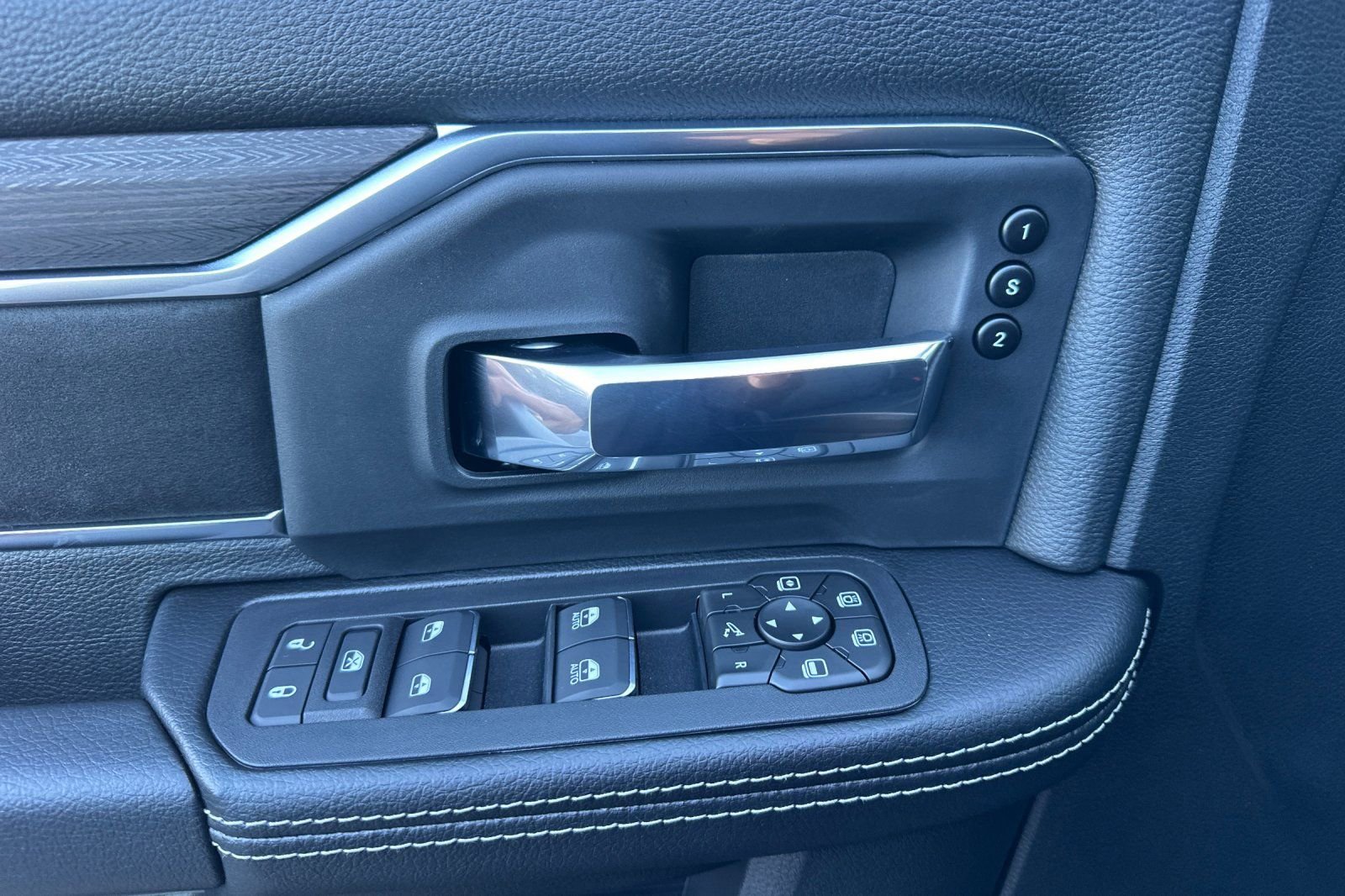 New 2026 RAM 3500 Laramie image 13