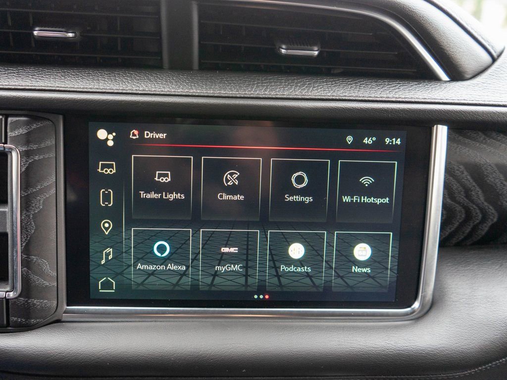 Used 2024 GMC Yukon Denali AWD/4WD image 26