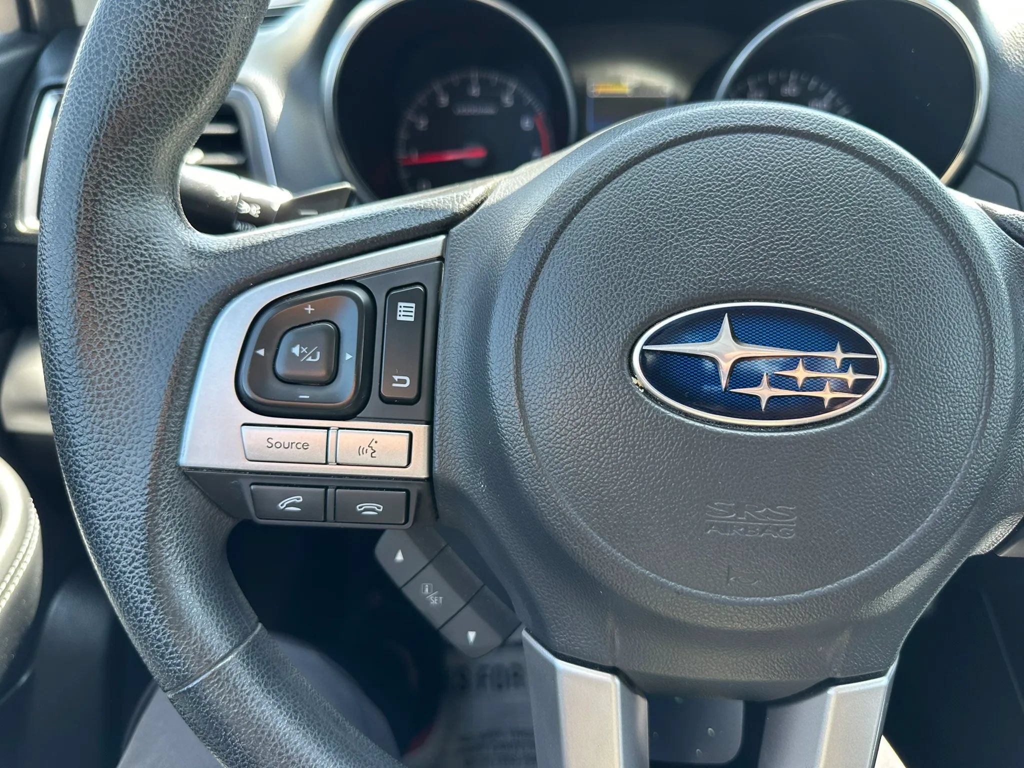 Used 2015 Subaru Legacy 2.5i AWD/4WD image 41