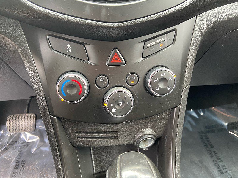 Used 2016 Chevrolet Trax LS AWD/4WD image 13