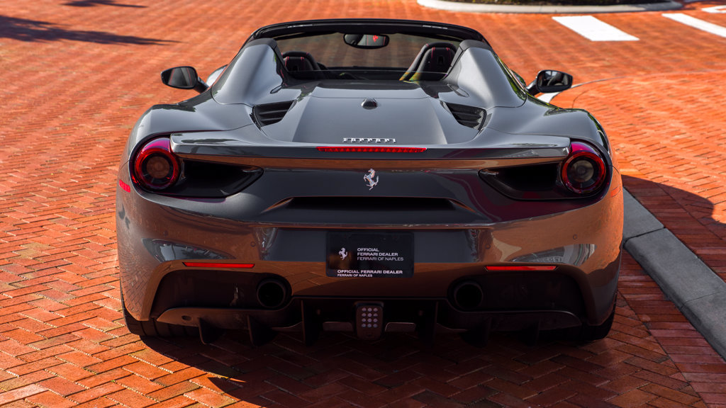 Used 2018 Ferrari 488 Spider RWD image 6