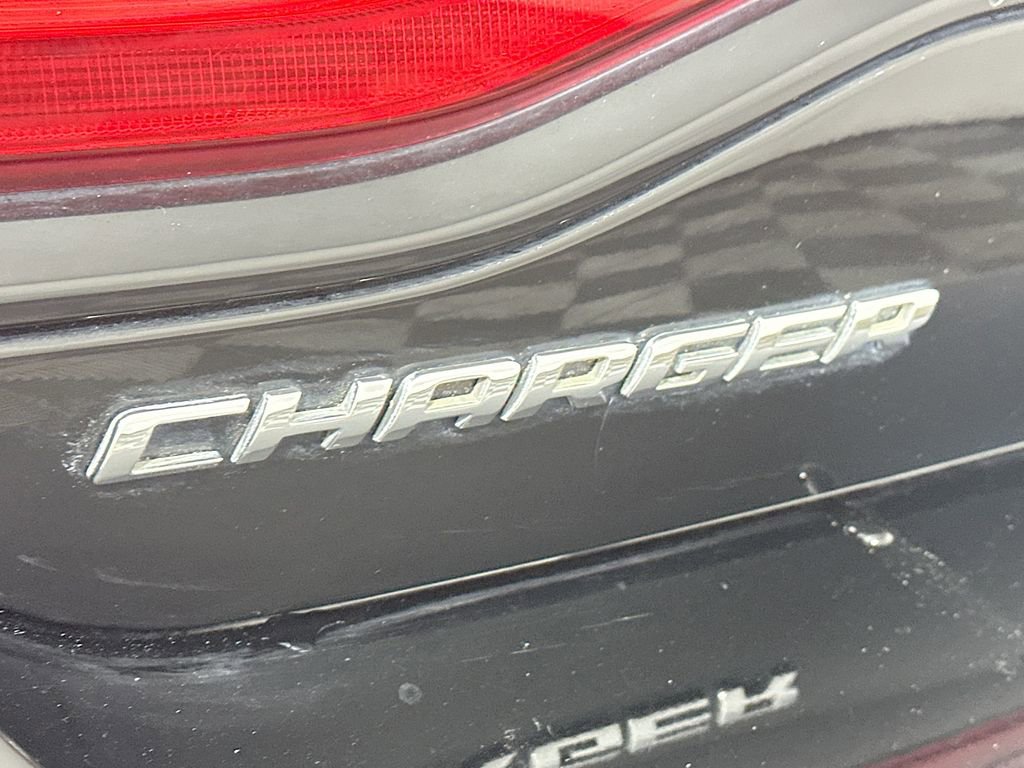 Used 2013 Dodge Charger SE w/ Leather Interior Group image 27