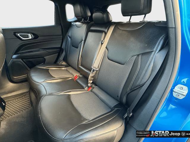 Used 2023 Jeep Compass Latitude w/ Convenience Group AWD/4WD image 23