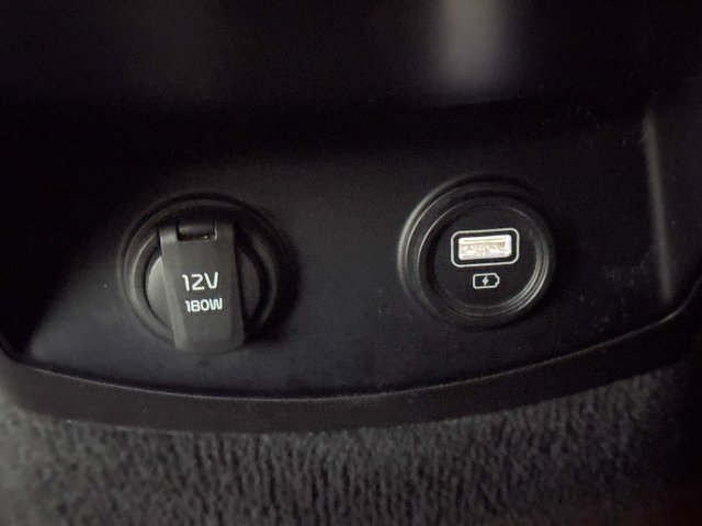 Used 2021 Kia Sorento LX FWD image 26