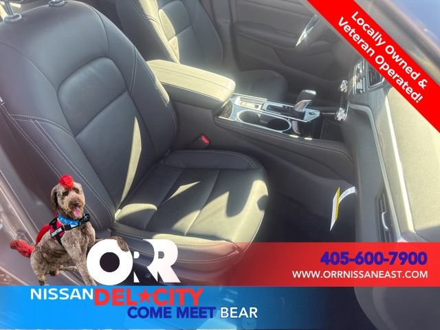 New 2025 Nissan Altima 2.5 SL FWD image 16