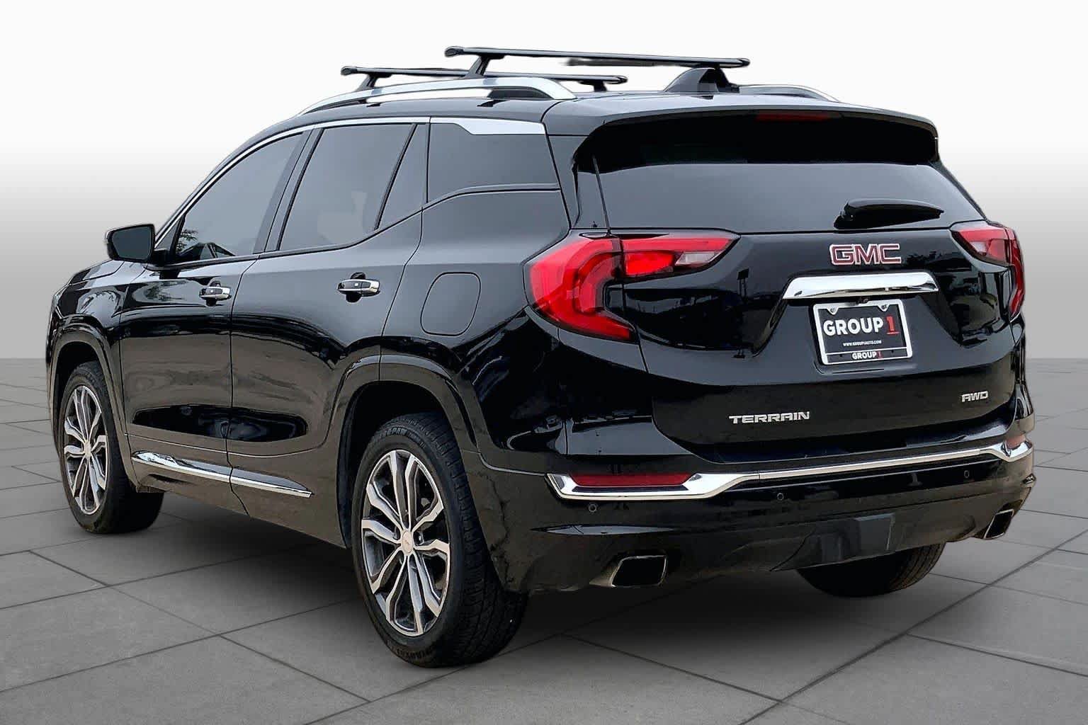 Used 2019 GMC Terrain Denali w/ Advanced Safety Package AWD/4WD image 12