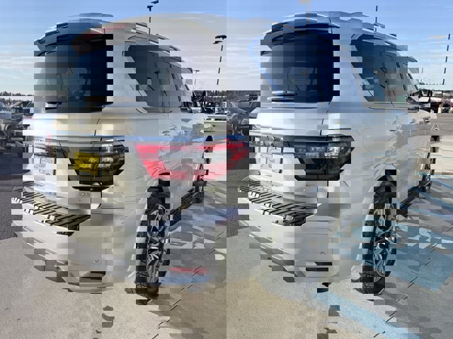 Certified 2024 Nissan Armada SL image 4