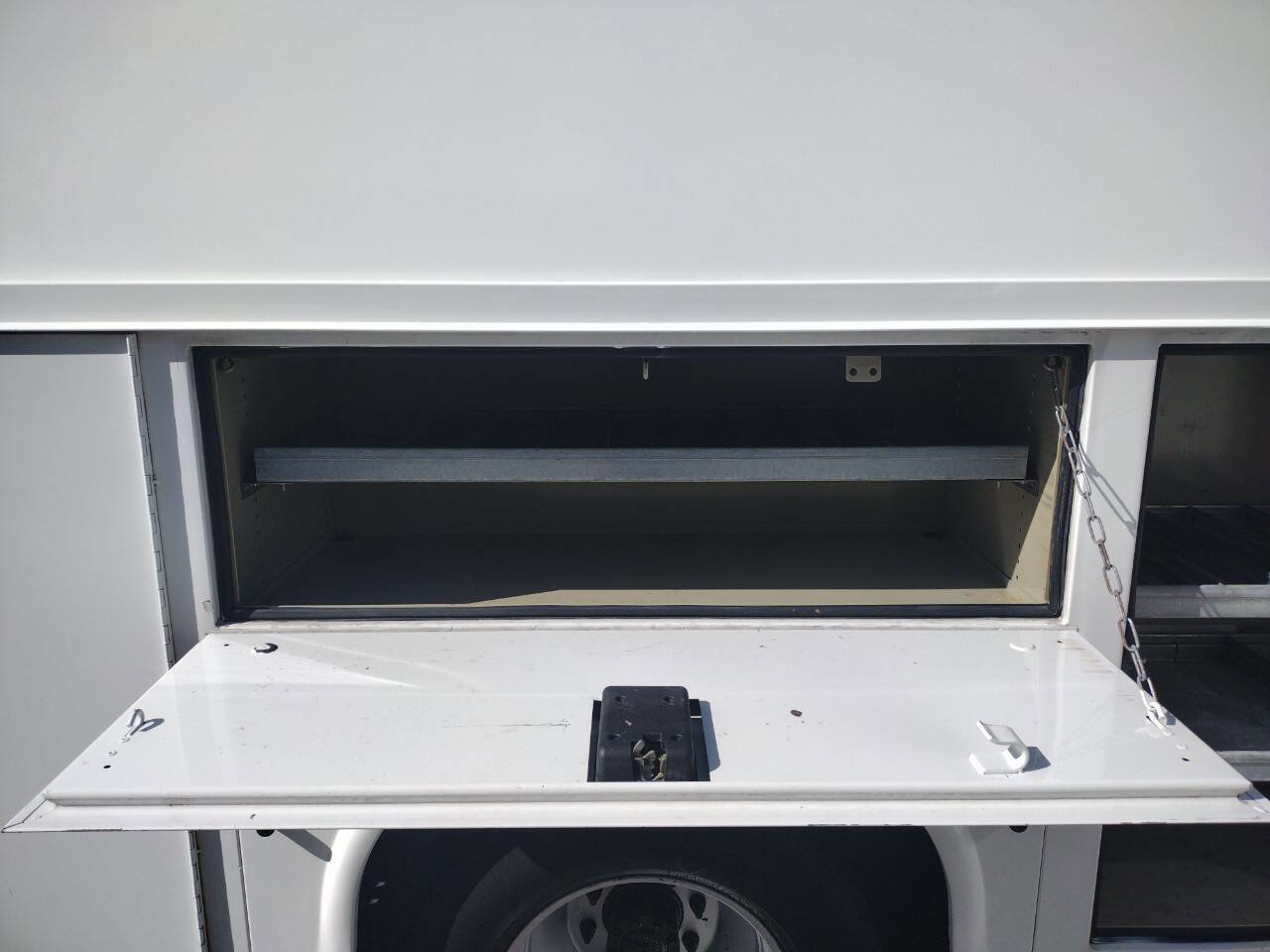 Used 2015 Ford F350 XL image 11