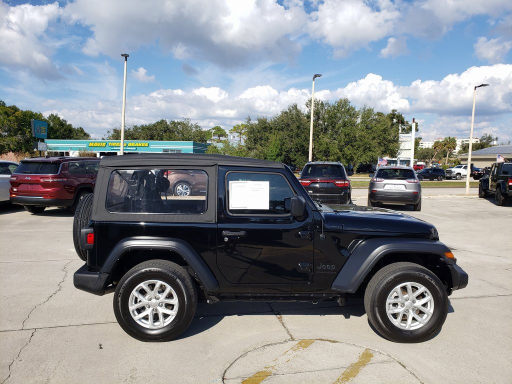 Used 2023 Jeep Wrangler Sport S image 6
