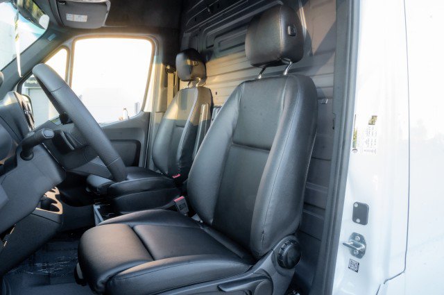 New 2025 Mercedes-Benz Sprinter 2500 image 12