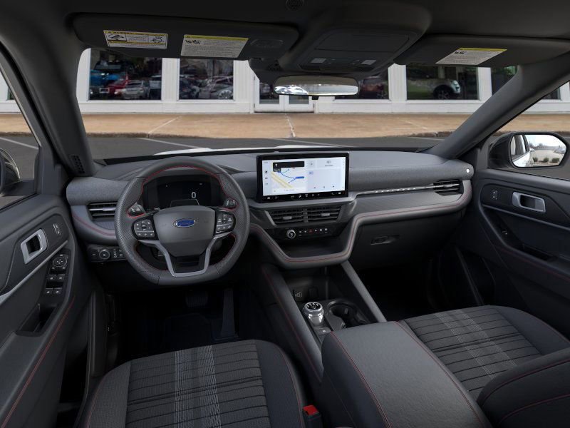 New 2026 Ford Explorer ST-Line w/ ST-Line Street Pack image 9